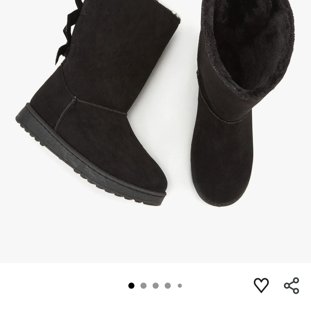 Cozy Black Winter Boots with Bow Detail